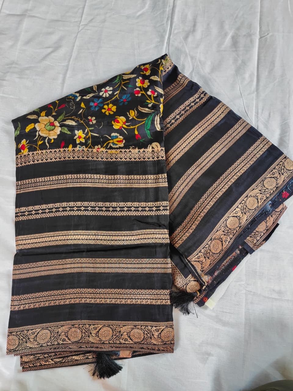 Tisha silk  black  printed saree