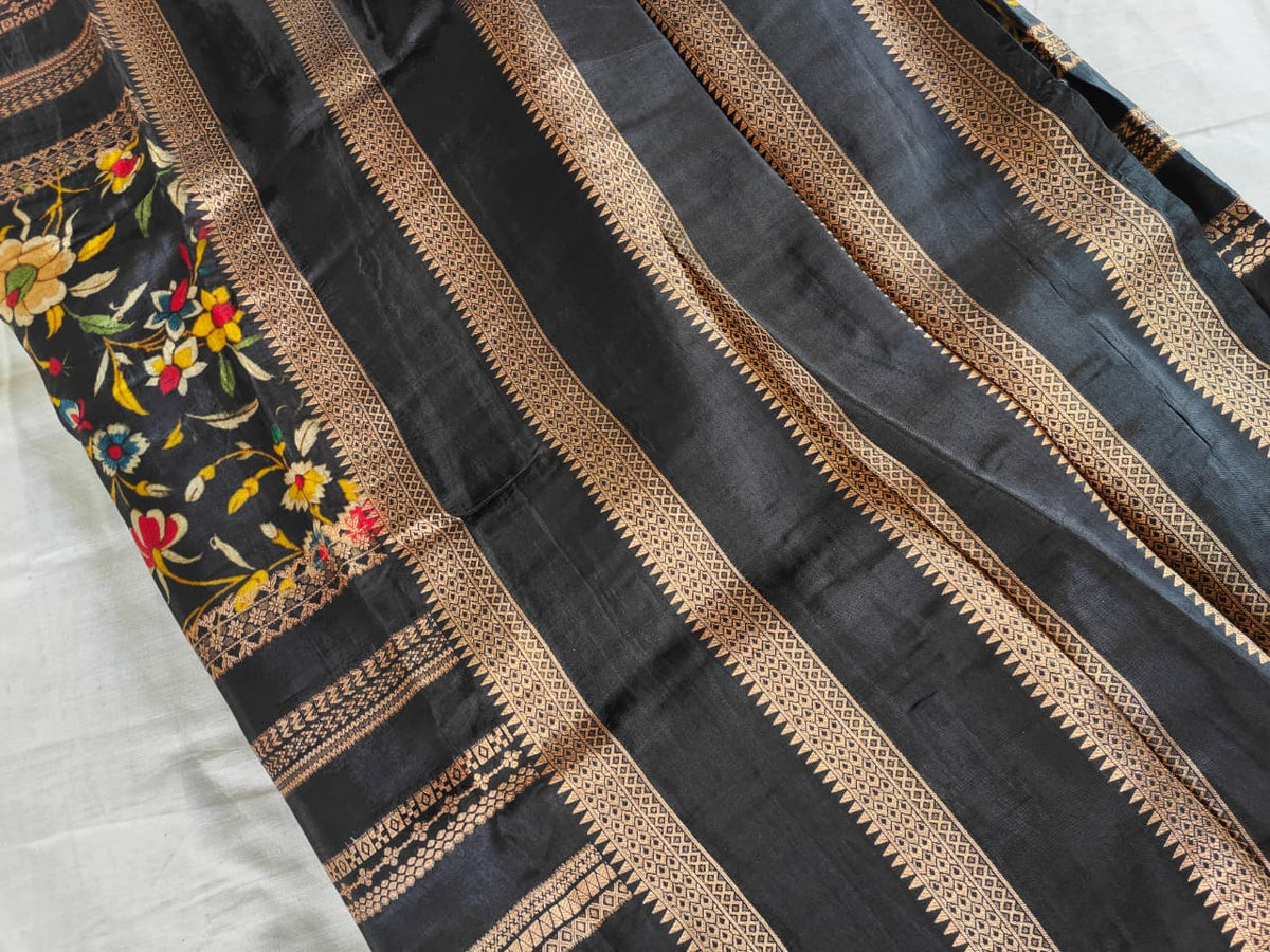 Tisha silk  black  printed saree